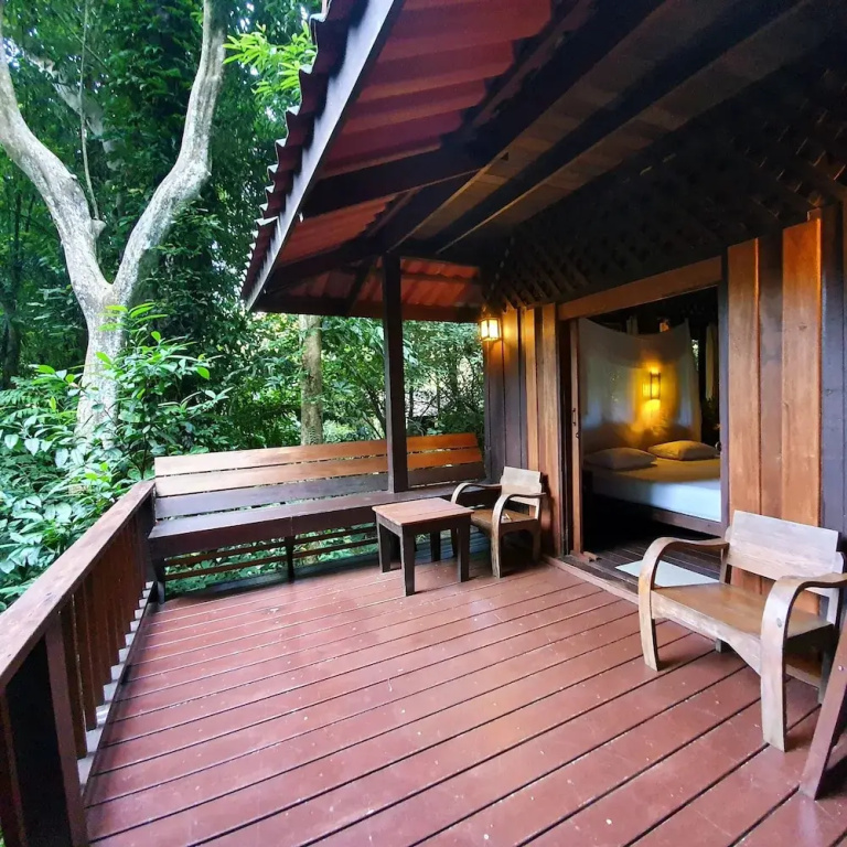 Quadruple Bungalow