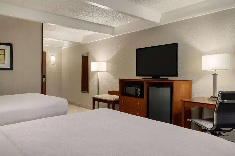 AmericInn by Wyndham Grand Rapids Airport North - Chambres