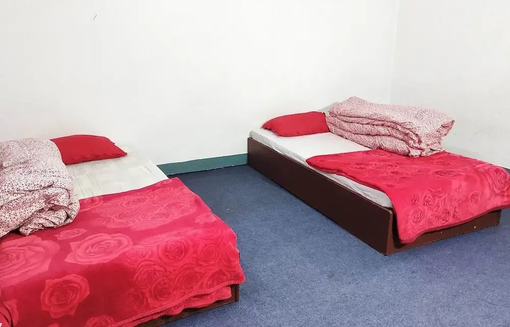 Economy Double room (twin beds)