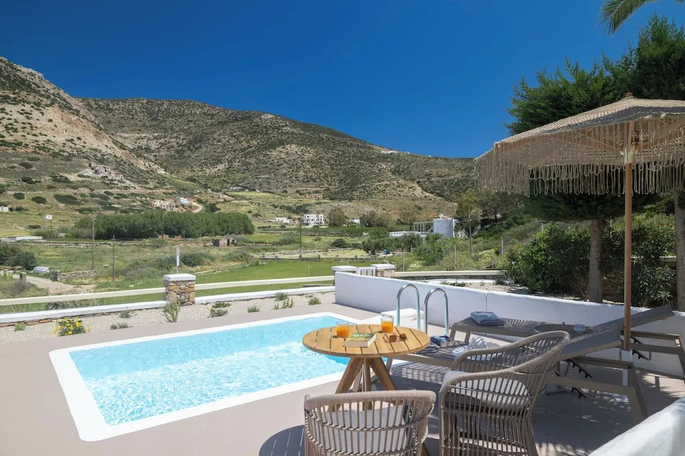 Lithos Suites