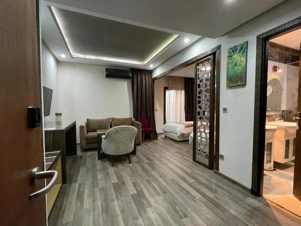 Silver Suites Hotel & Spa — 3