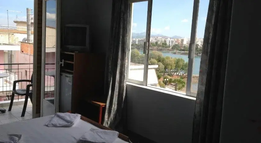 Balcony & Terrace