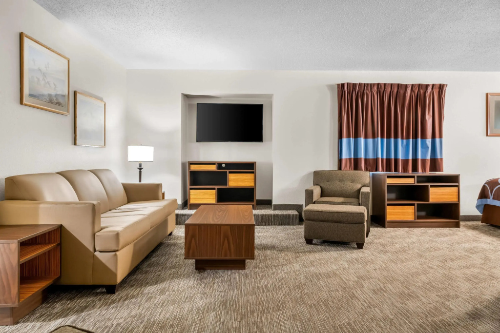 Super 8 By Wyndham Custer/crazy Horse Area