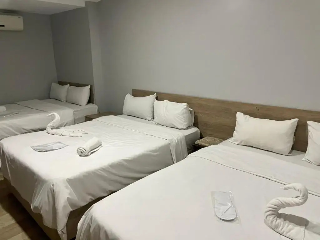 Rozza Hotel — 5