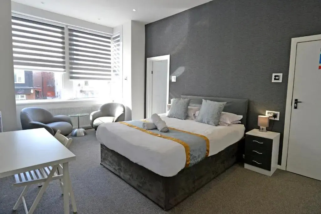 Superior room