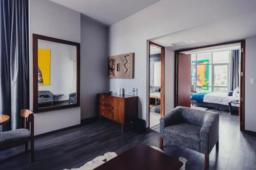 Presidential Double Suite (twin beds)