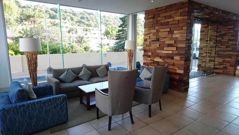 Lobby & Reception