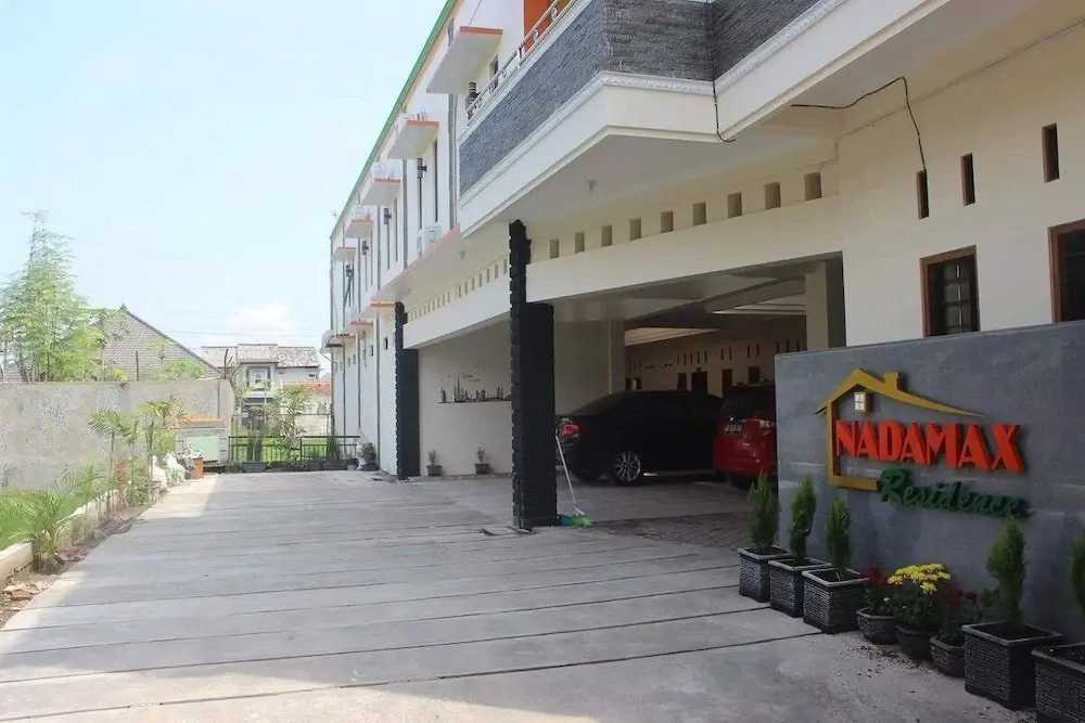 Nadamax Solo Guest House