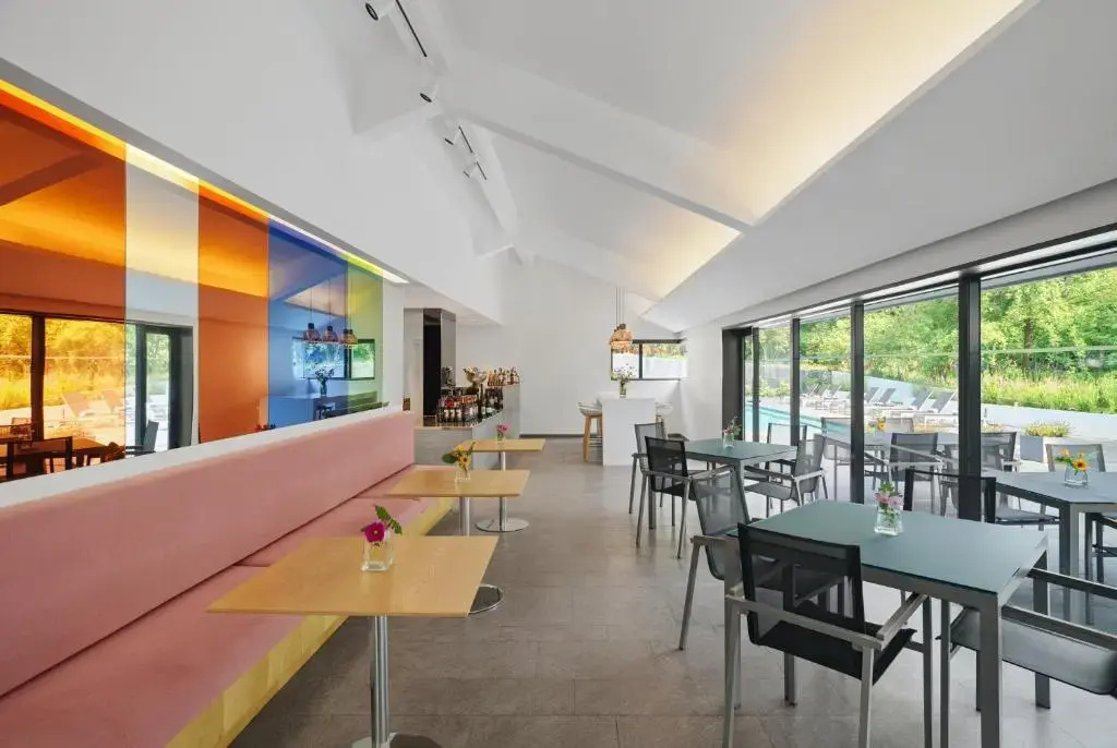 Food & Beverage