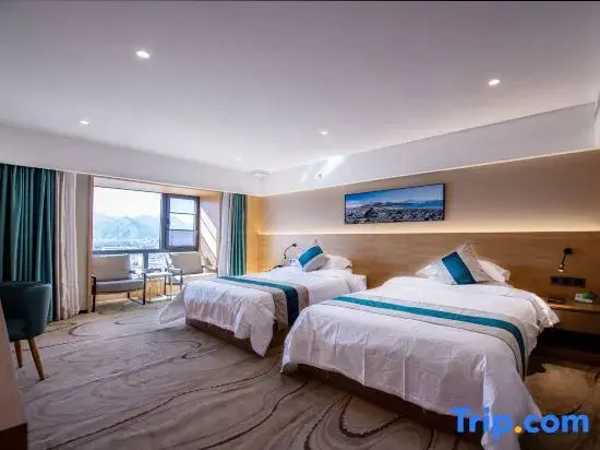 Standard room with view