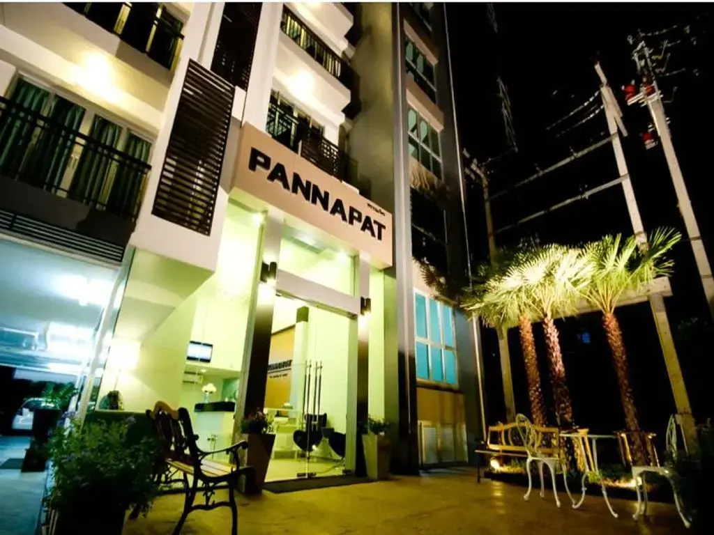 Pannapat Place — фото