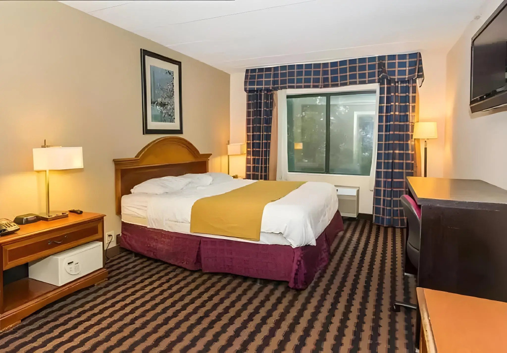 Garden Inn — 2