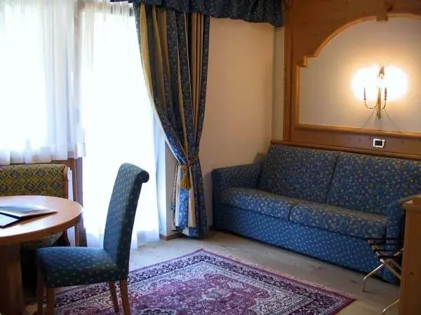 Balcony & Terrace
