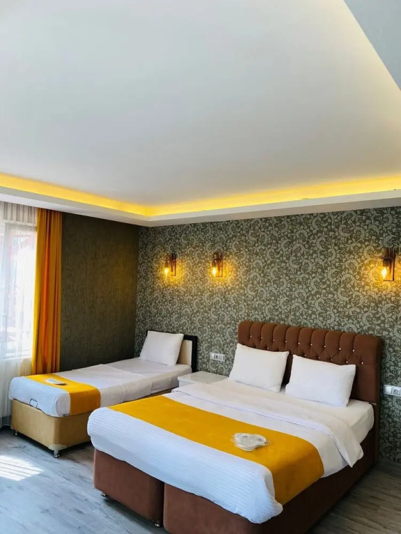 Economy room