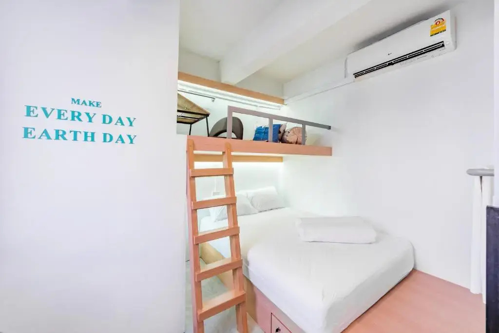 Bed in Dorm (female dorm) (full double bed)