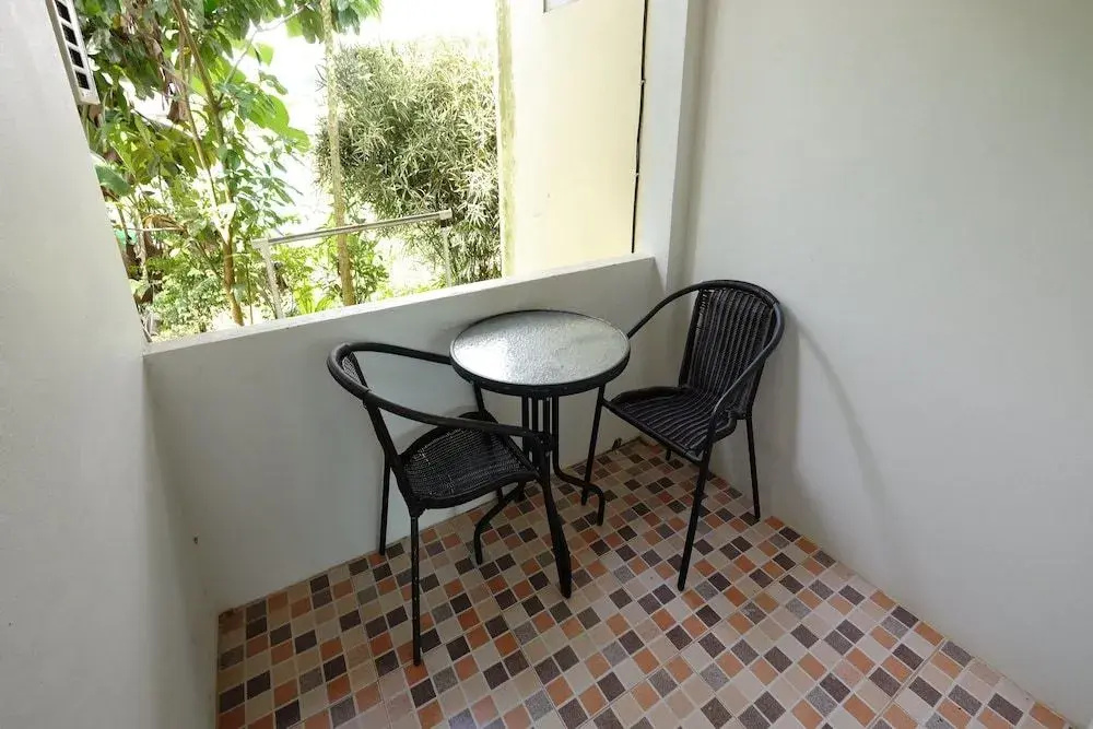 Balcony & Terrace