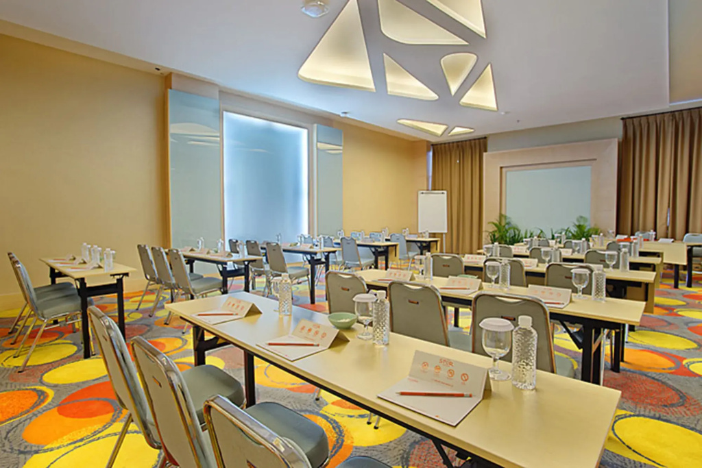 HARRIS Hotel & Conventions Ciumbuleuit Bandung - Général