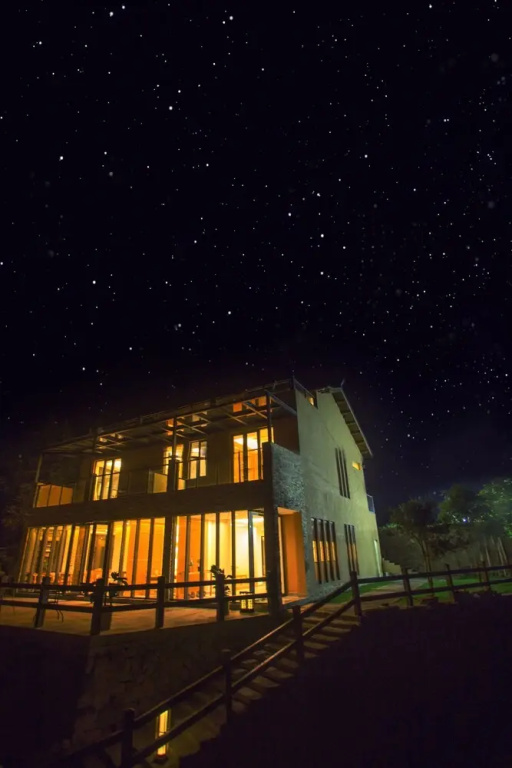 Cloud Valley House