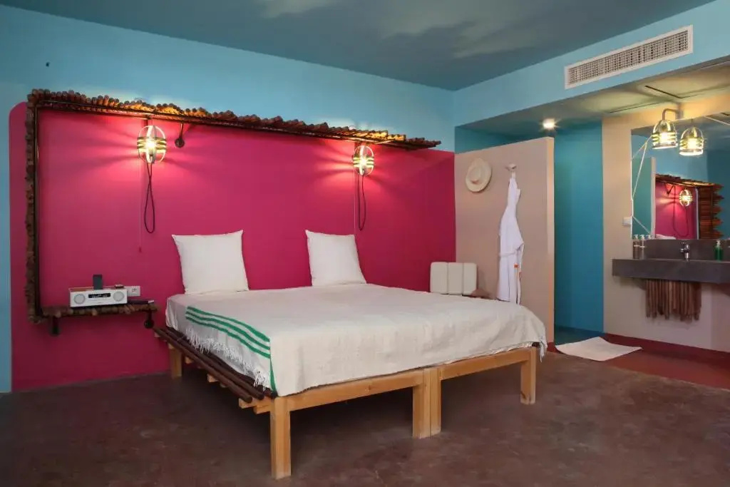 Standard Double room (full double bed)