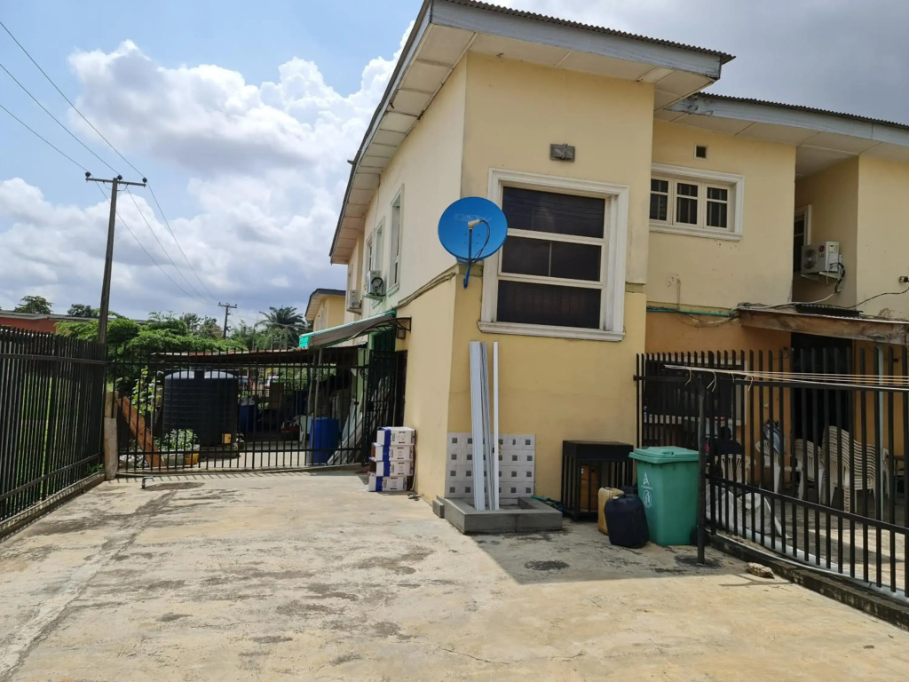 Lovely 3-Bedroom around Ogba, Ikeja, Lagos.