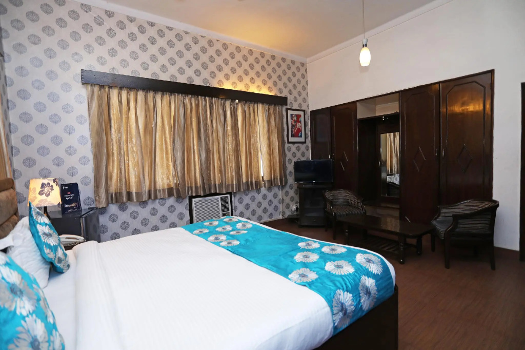 Classic room