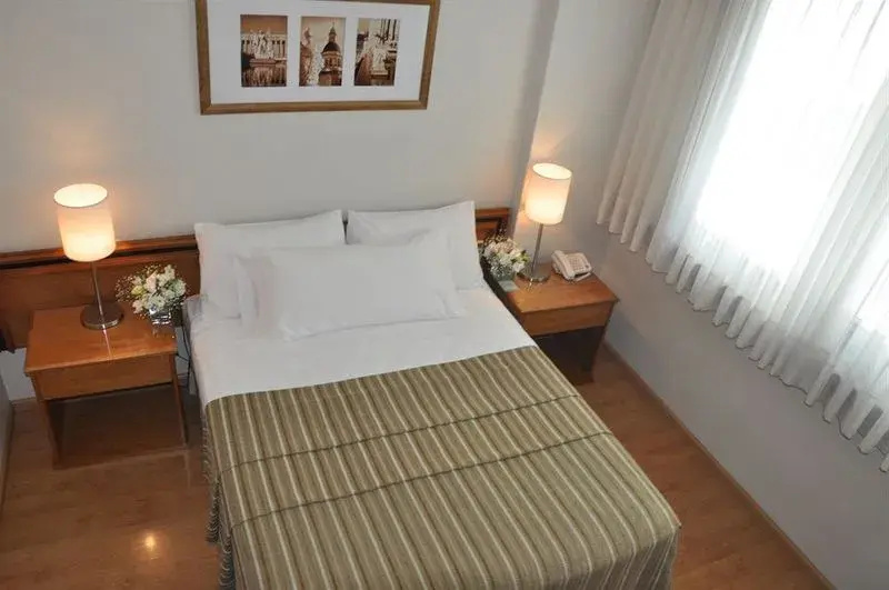 Hotel Solans Carlton - Chambres