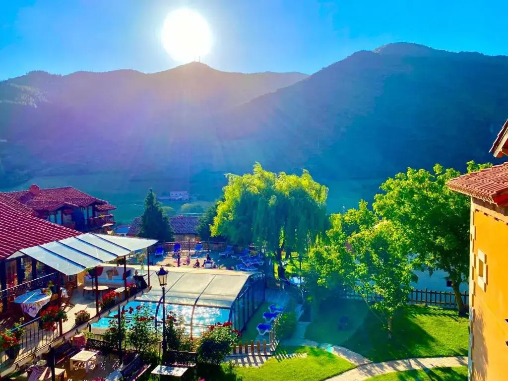 gallery_image_hidden_9