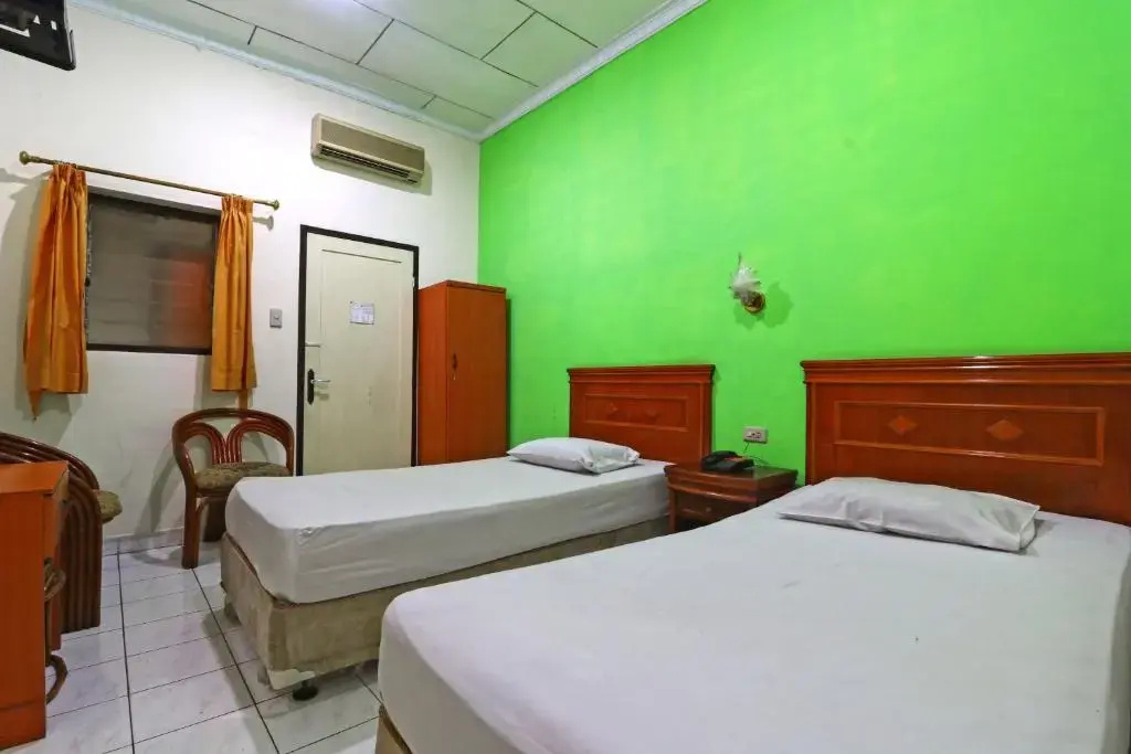 Economy Double room (full double bed)