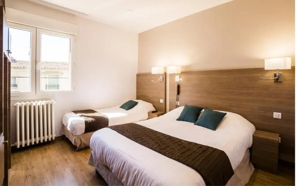 Hotel Restaurant Le Cours - Chambres