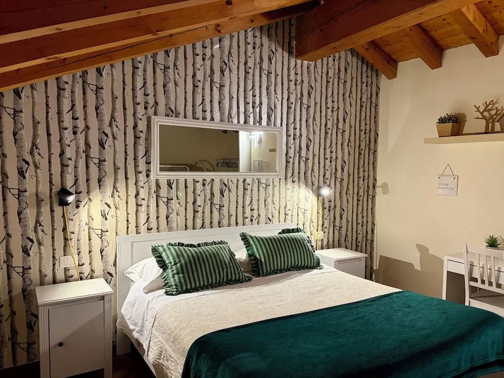 1 Bedroom Standard Quadruple Family room