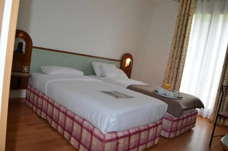 Hostellerie Saint Vincent Beauvais Aéroport - Chambres