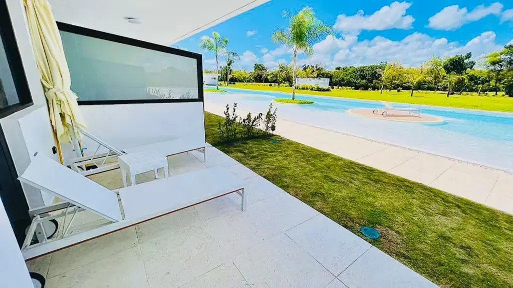 Espectacular Apartamento en Cana Rock Star Vista Piscina B-409