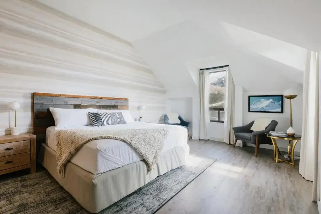 Standard Quadruple room with mountain view
