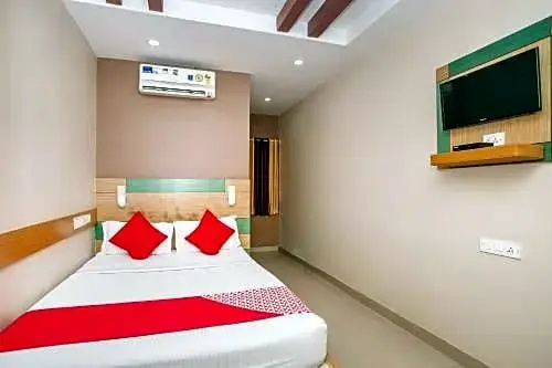 FabExpress Emirates Suites - Chambres
