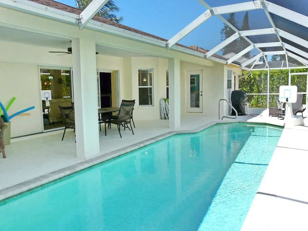 Pet-friendly Home With Pool and Steps to Beach/food