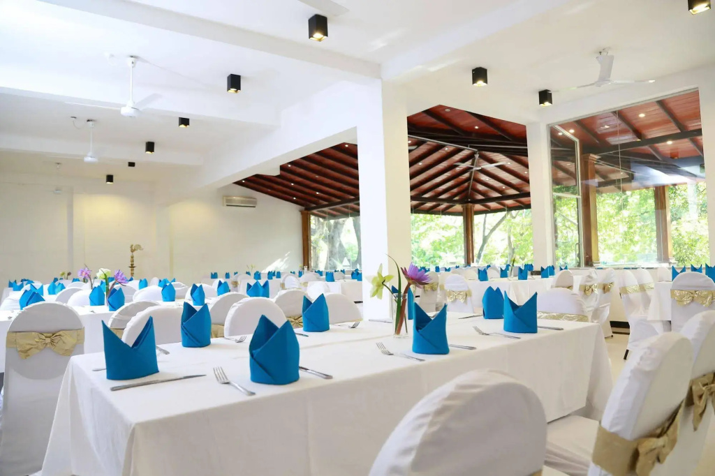 Grand Kalundawa Waterfront Resort - Général