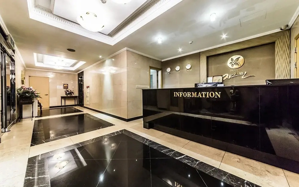 Hotel photo 2