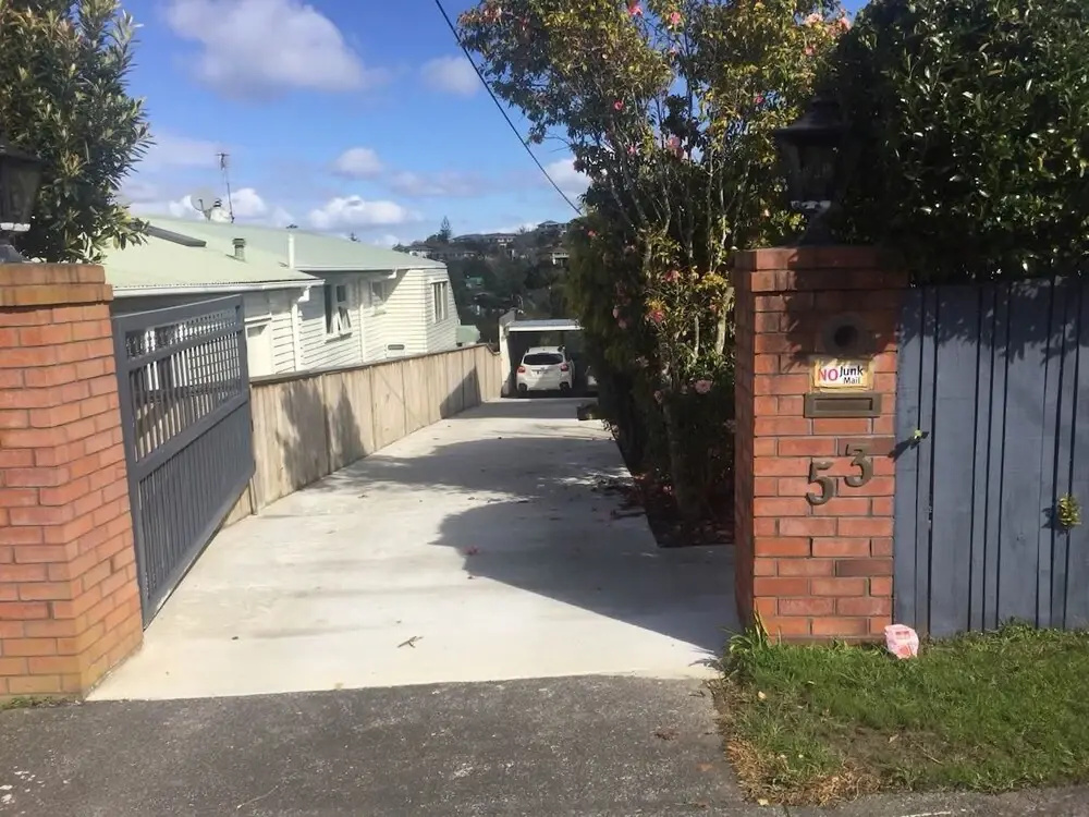 Clef's Guest House on Coronation Road