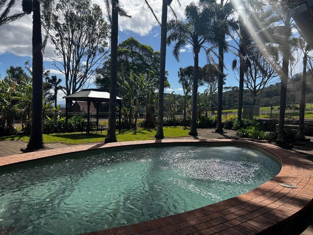 Coolangatta Estate by null