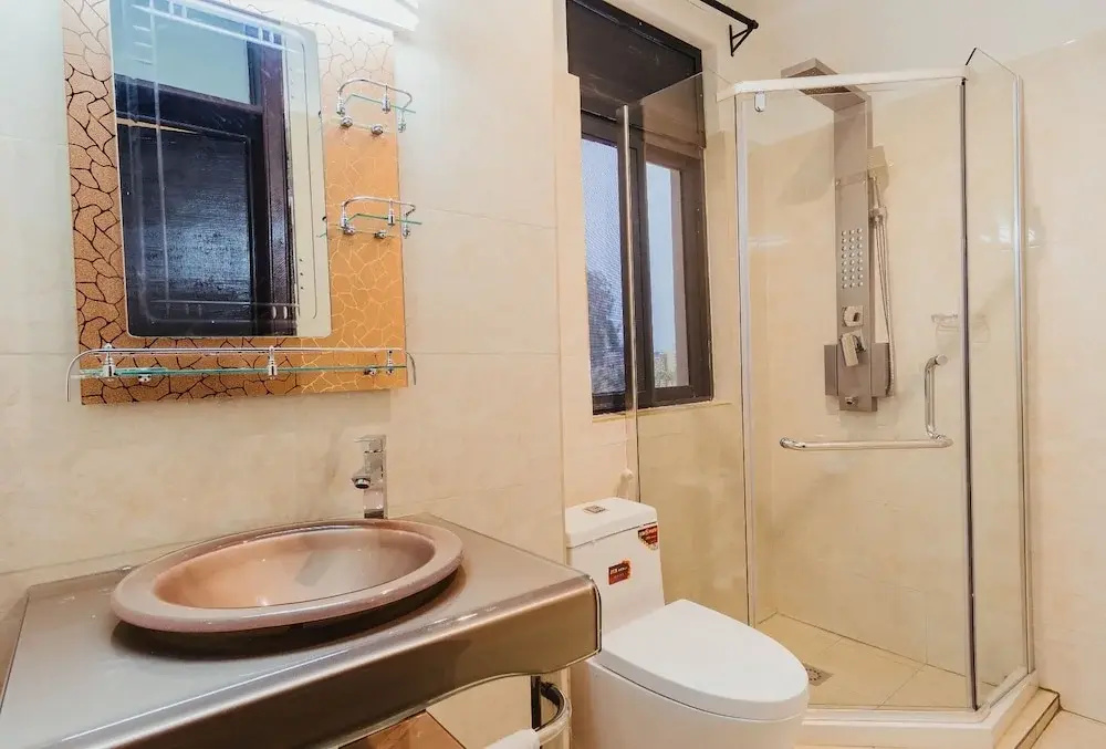 3 Bedrooms Apartment with balcony