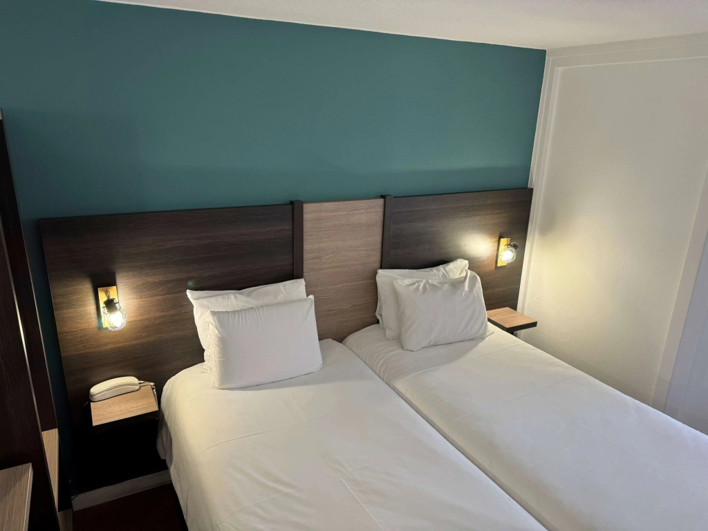 Standard Double room (twin beds)