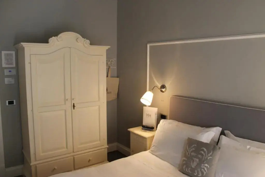 HH Hotel Helvetia - Chambres