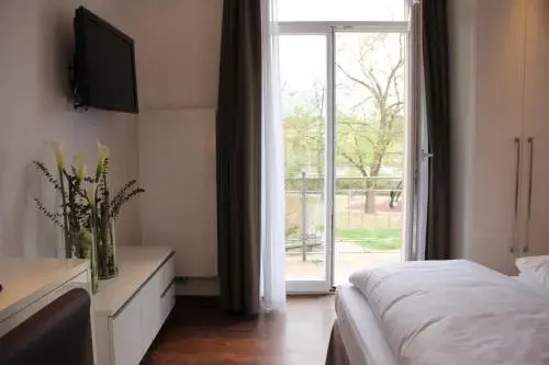 Balcony & Terrace