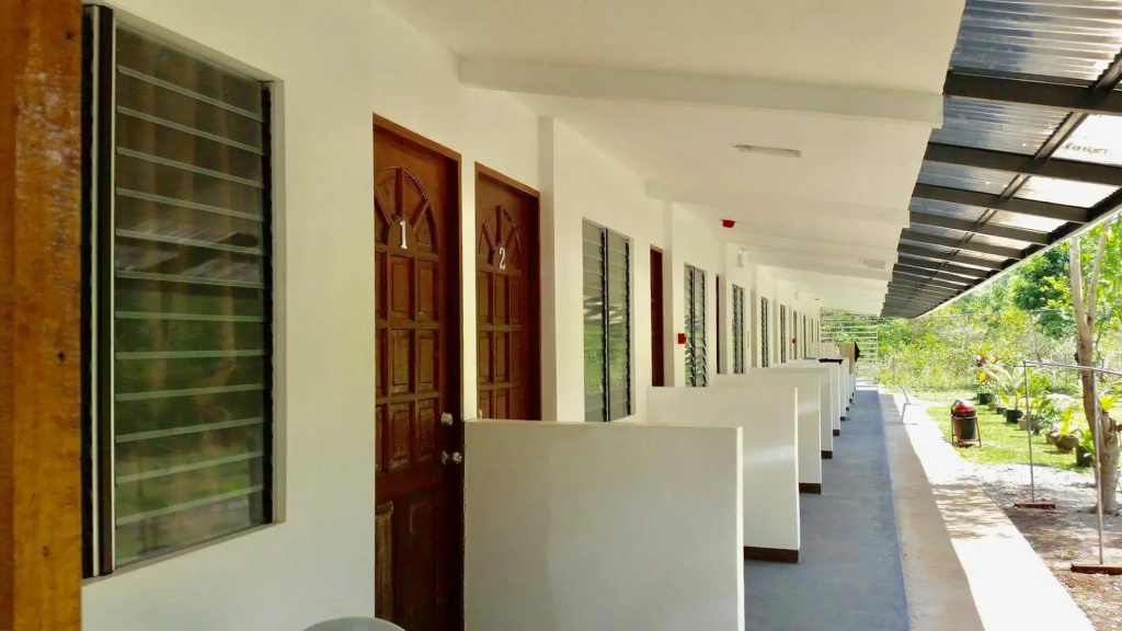 Standard Double room with garden view (twin beds)