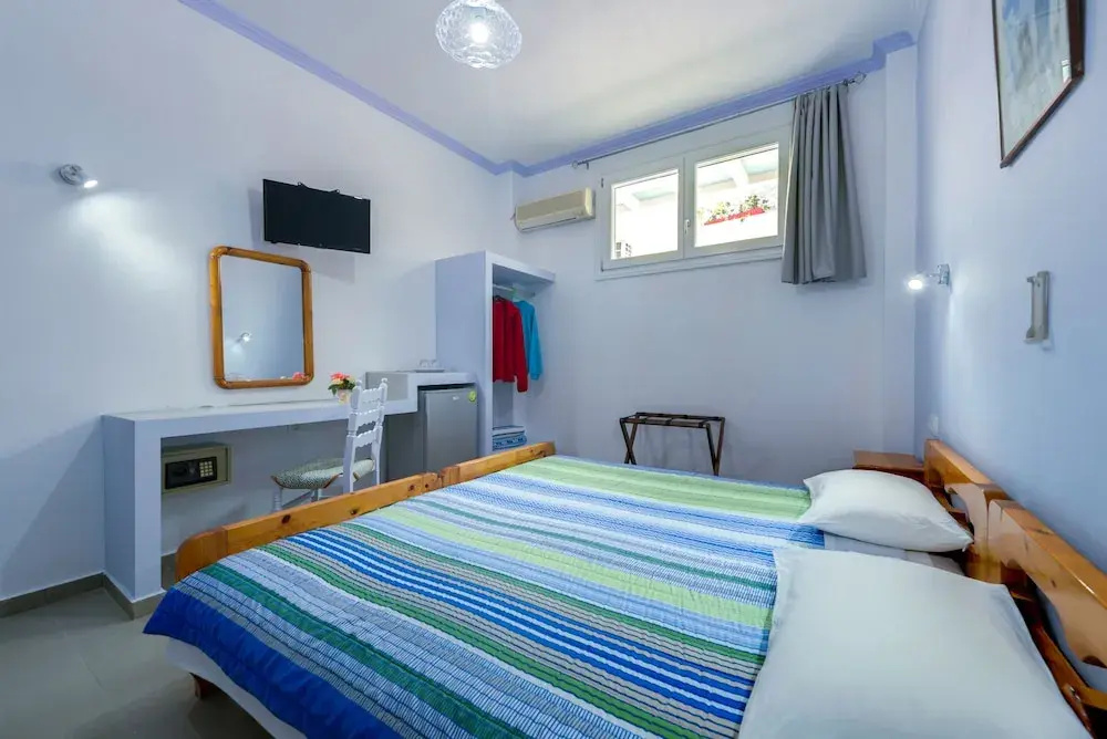 Economy Double room (twin beds)