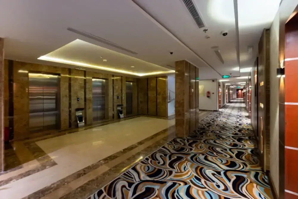 Hotel photo 12