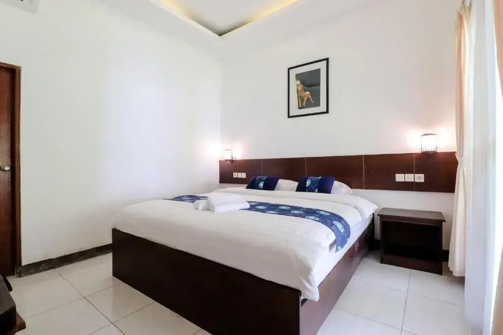 Superior Double room (full double bed)