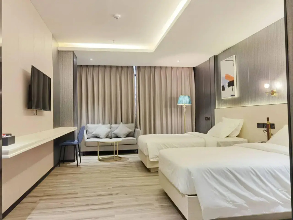 Deluxe Double room (twin beds)