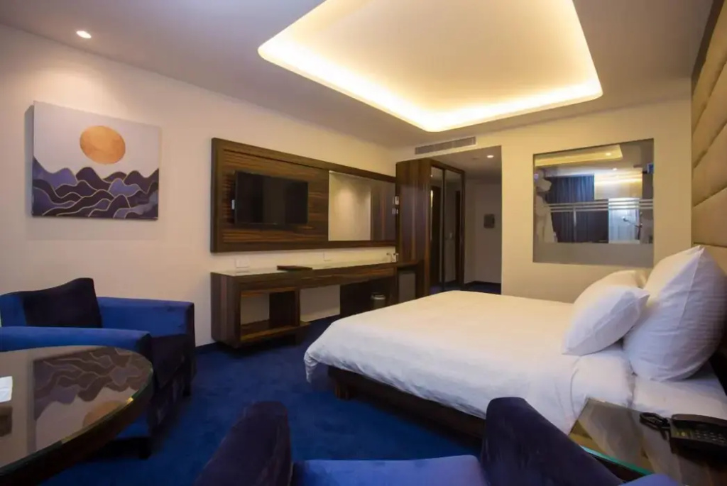 Hotel photo 2