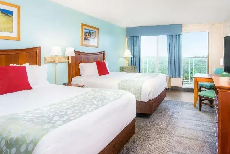 Ramada Plaza by Wyndham Nags Head Oceanfront - Chambres